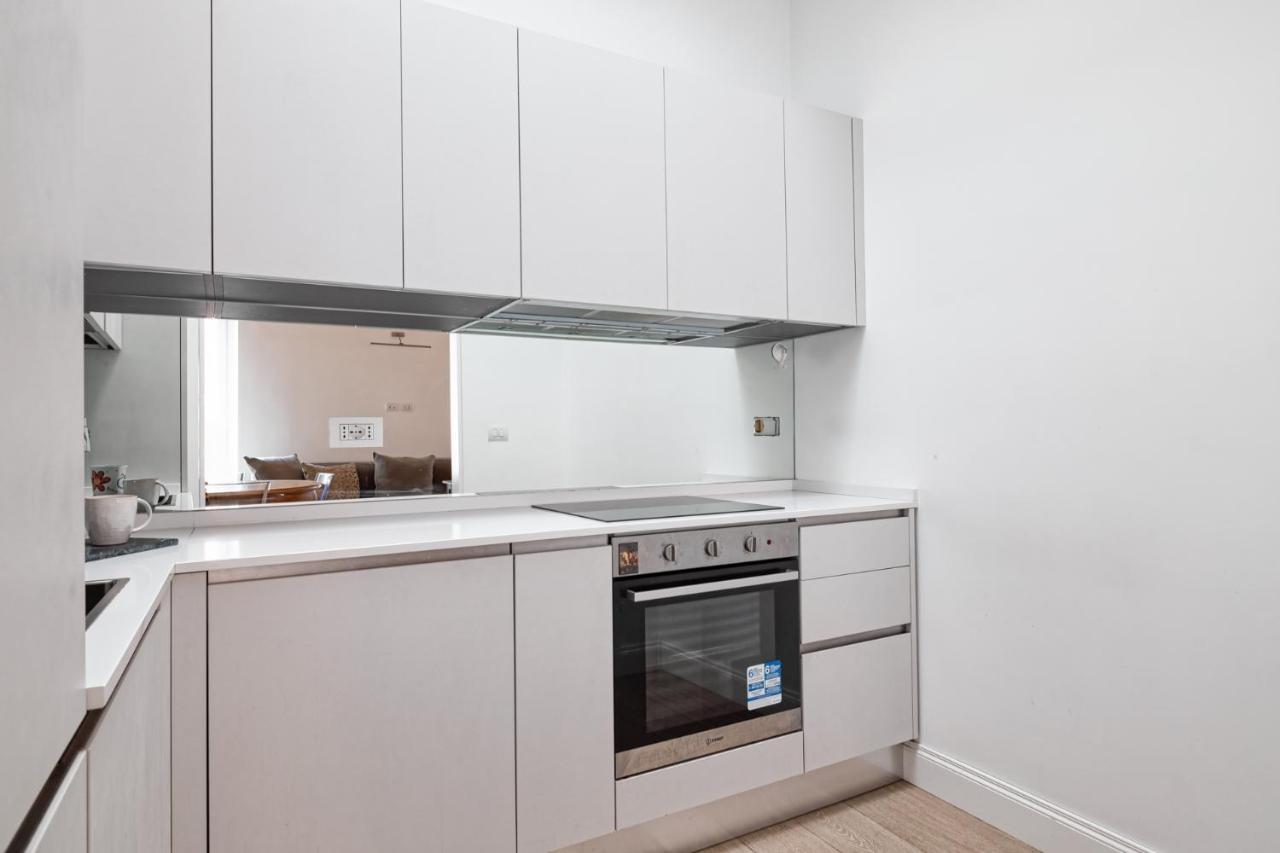 Fontana Di Trevi!! Comfy&Elegant 3Bedroom 2Bath Rome Exterior photo