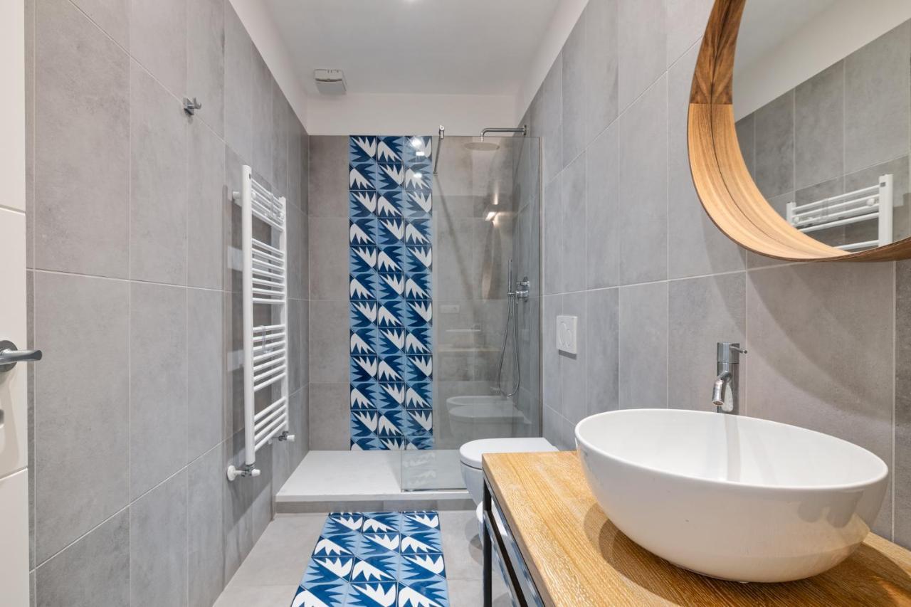 Fontana Di Trevi!! Comfy&Elegant 3Bedroom 2Bath Rome Exterior photo