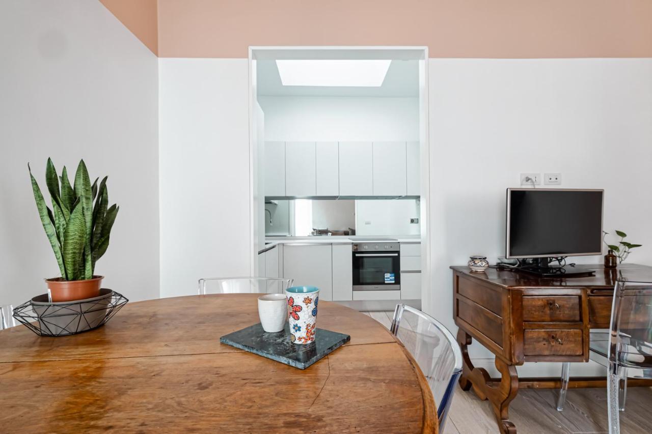 Fontana Di Trevi!! Comfy&Elegant 3Bedroom 2Bath Rome Exterior photo